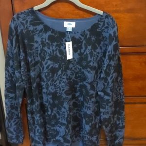 Old Navy Crew Neck sweater